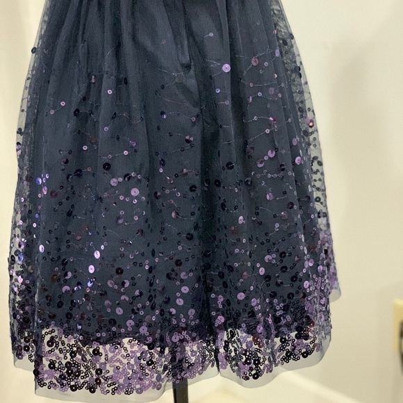 Delia cap sleeve sequined dress size 5 - Picture 4 of 8